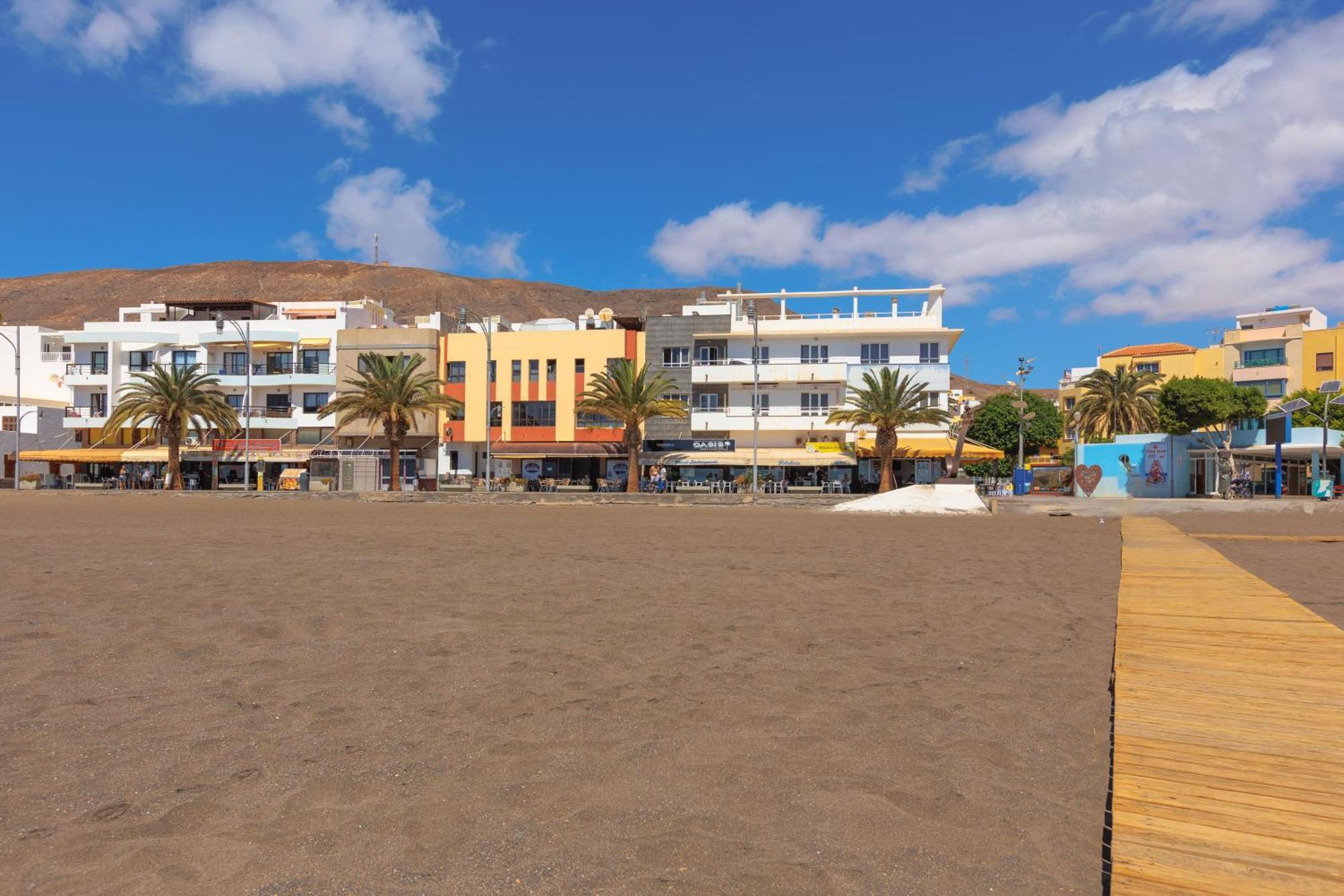 Апартаменти Los Marineros Ґран-Тарахаль Екстер'єр фото